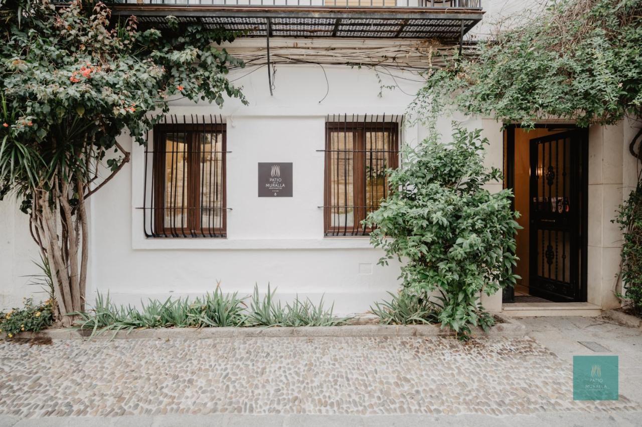 Patio De La Muralla Apartamentos Kordoba Bagian luar foto